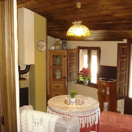 Azahar Apartment